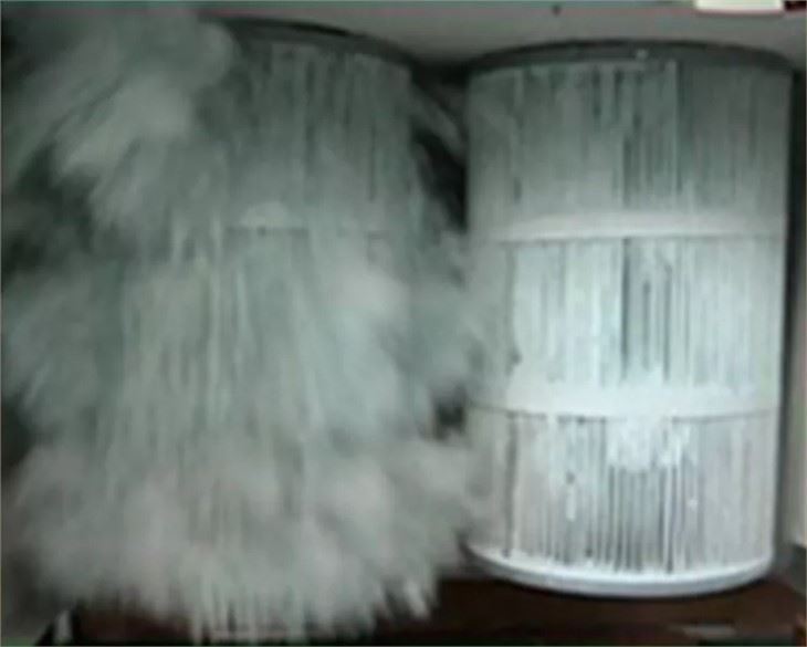 Pulse cleaning system will clean filter during operation (2)